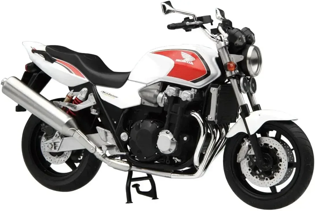 Fujimi 1/12 Honda CB1300 Super Four Model Kit - Realistic Display