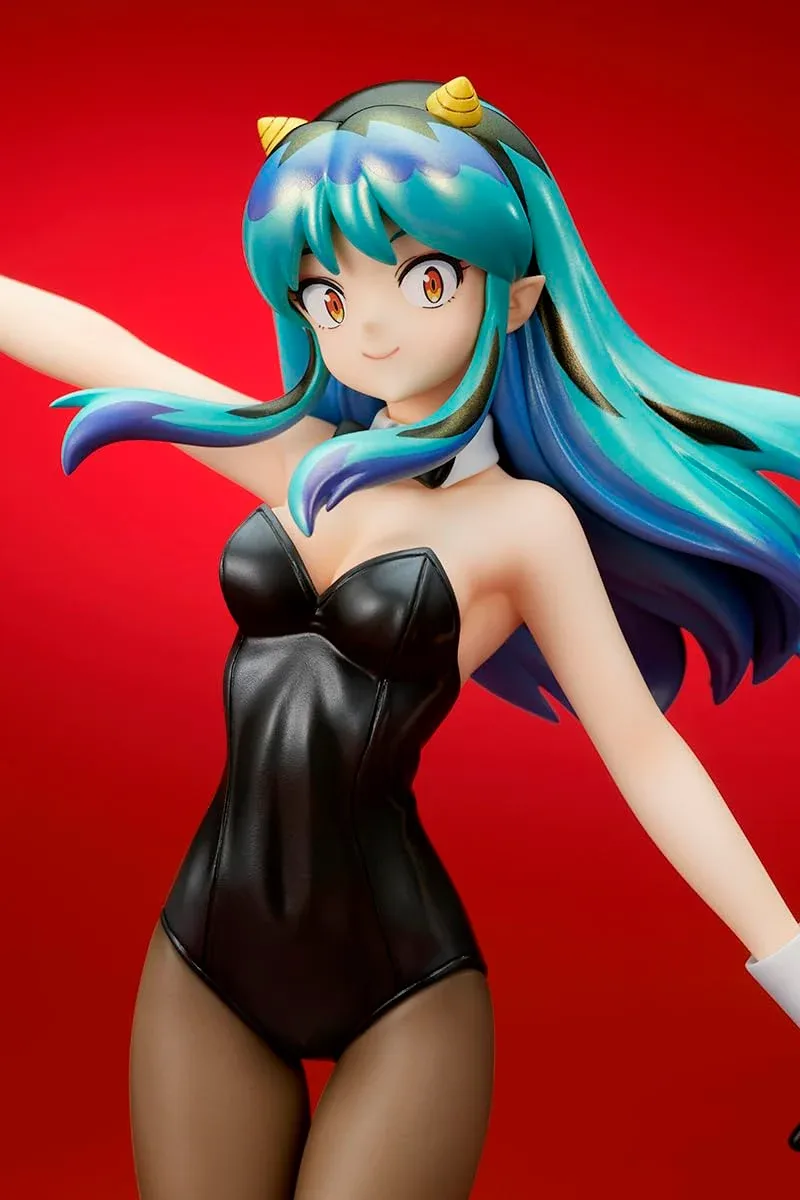 Quesq Lum Bunny Girl Figure 1/7 Scale Pre-Painted PVC from Urusei Yatsura - Image 2